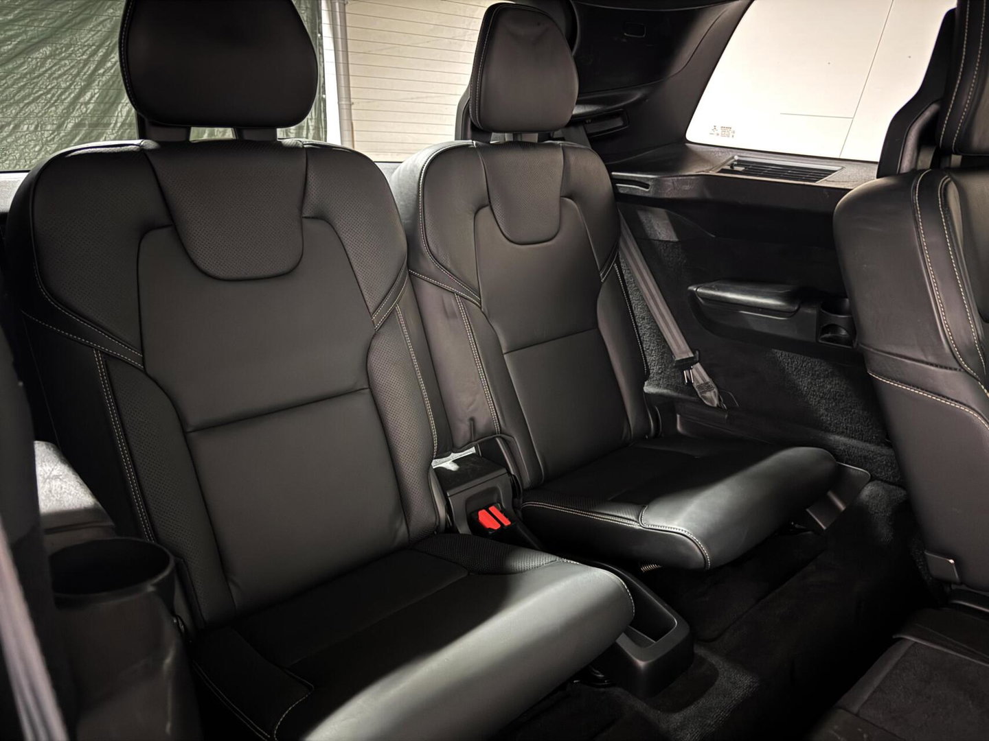 Volvo XC90 2.0 T8 Recharge AWD R-Design Pano B&W 360º Luchtvering Trekh.