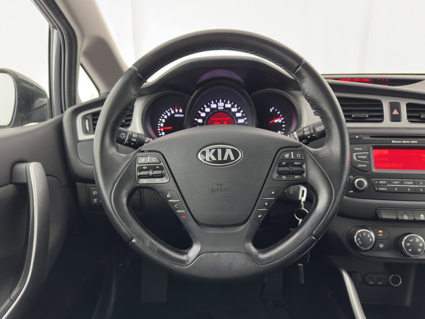 Kia cee'd Sportswagon 1.6 GDI ComfortLine *ECC | CRUISE | COMFORT-SEATS | 17''ALU*