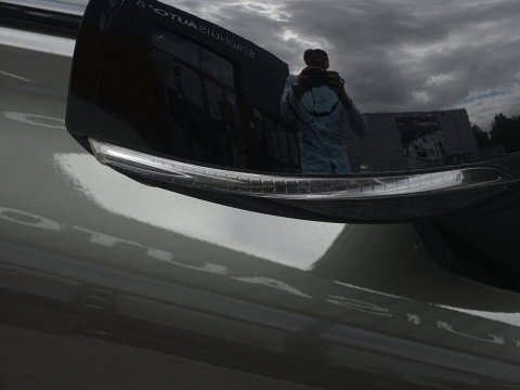 Volvo V60 T8 AWD 405PK Inscription Plug-In Hybrid / Heico Ed. / LED