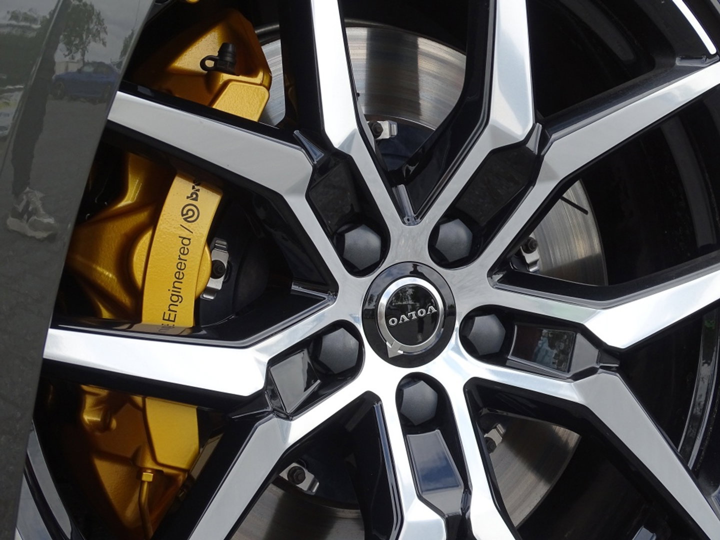 Volvo V60 T8 AWD 405PK Inscription Plug-In Hybrid / Heico Ed. / LED