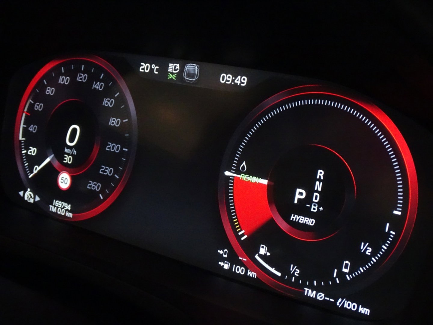 Volvo V60 T8 AWD 405PK Inscription Plug-In Hybrid / Heico Ed. / LED