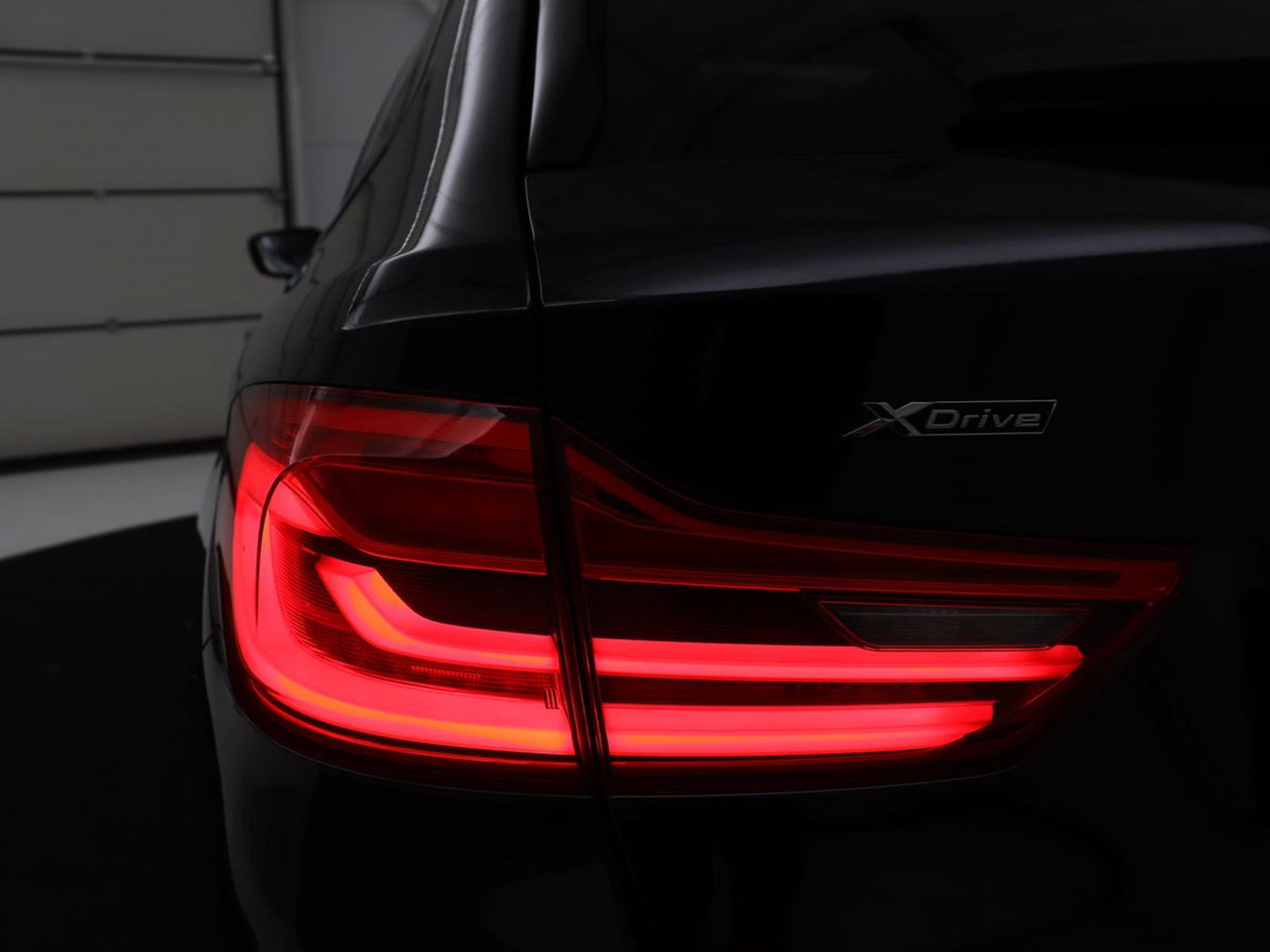BMW 5 Serie Touring 530i xDrive M-sport High Executive | Panoramadak | Trekhaak | Head-up | 360 camera | Carplay | Harman/Kardon | Leder | Stuur/stoel verwarming | Virtual Dashboard | Cruise control |