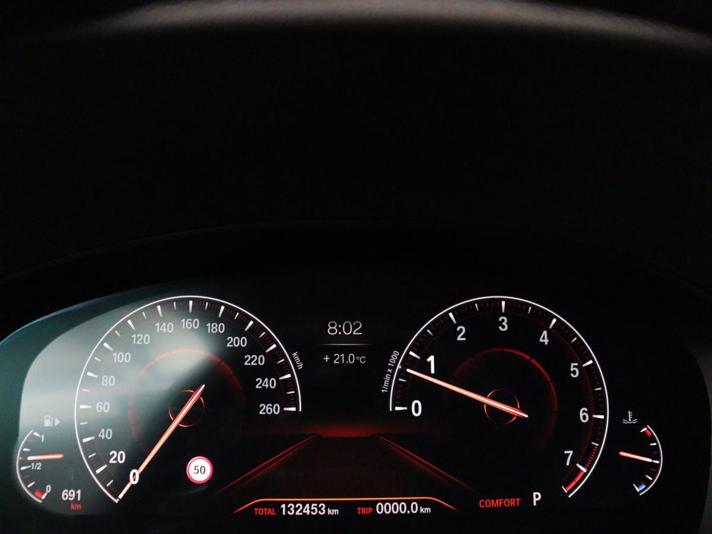 BMW 5 Serie Touring 530i xDrive M-sport High Executive | Panoramadak | Trekhaak | Head-up | 360 camera | Carplay | Harman/Kardon | Leder | Stuur/stoel verwarming | Virtual Dashboard | Cruise control |