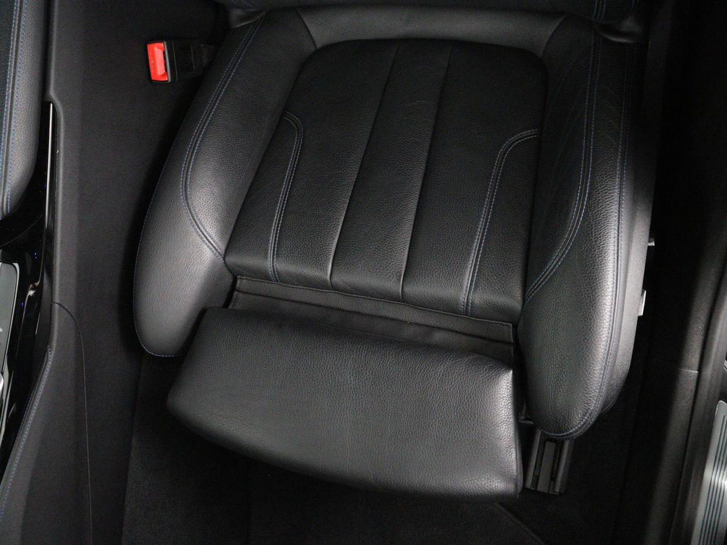 BMW 5 Serie Touring 530i xDrive M-sport High Executive | Panoramadak | Trekhaak | Head-up | 360 camera | Carplay | Harman/Kardon | Leder | Stuur/stoel verwarming | Virtual Dashboard | Cruise control |