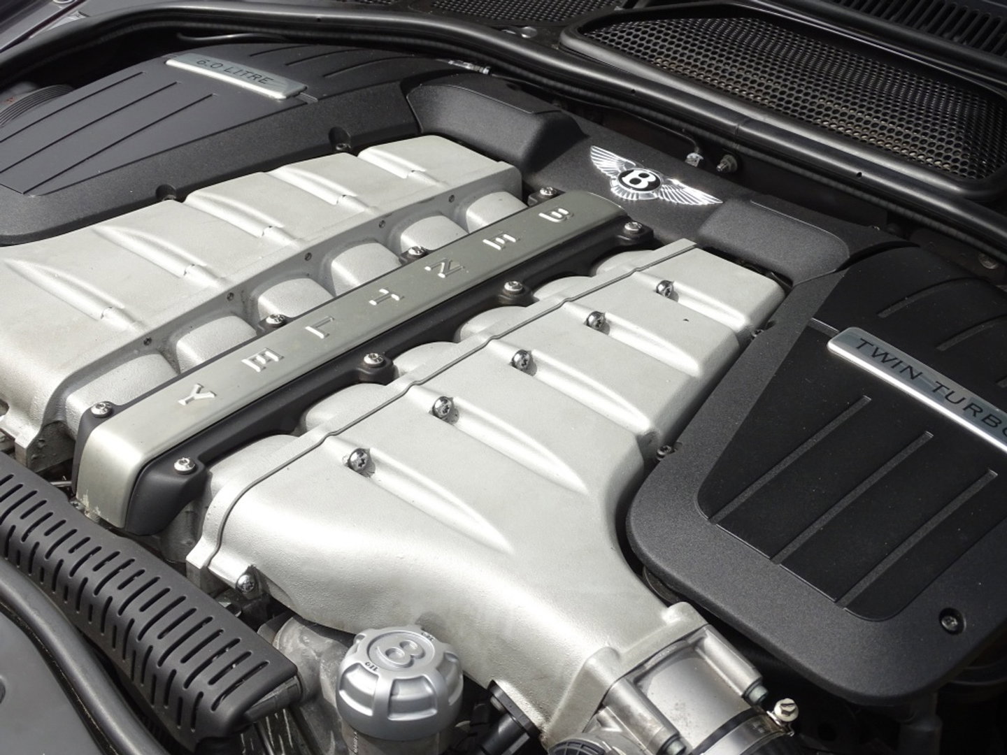 Bentley Continental GT 6.0 W12 560PK TwinTurbo / *unieke conditie* / LED