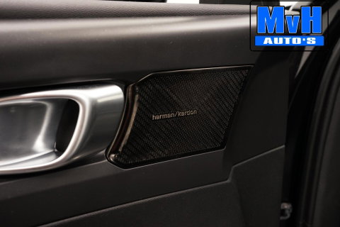 Volvo XC40 1.5 T5 PHEV R-Design|H/K|STUUR.STOELVW|CAM|SOH86%