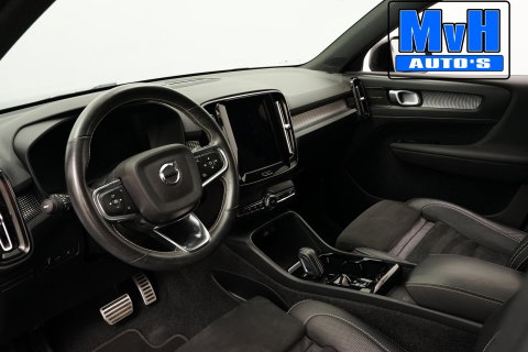 Volvo XC40 1.5 T5 PHEV R-Design|H/K|STUUR.STOELVW|CAM|SOH86%