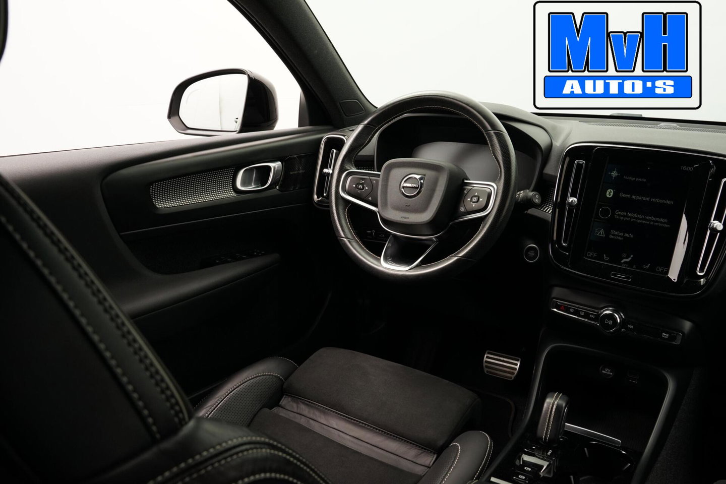 Volvo XC40 1.5 T5 PHEV R-Design|H/K|STUUR.STOELVW|CAM|SOH86%