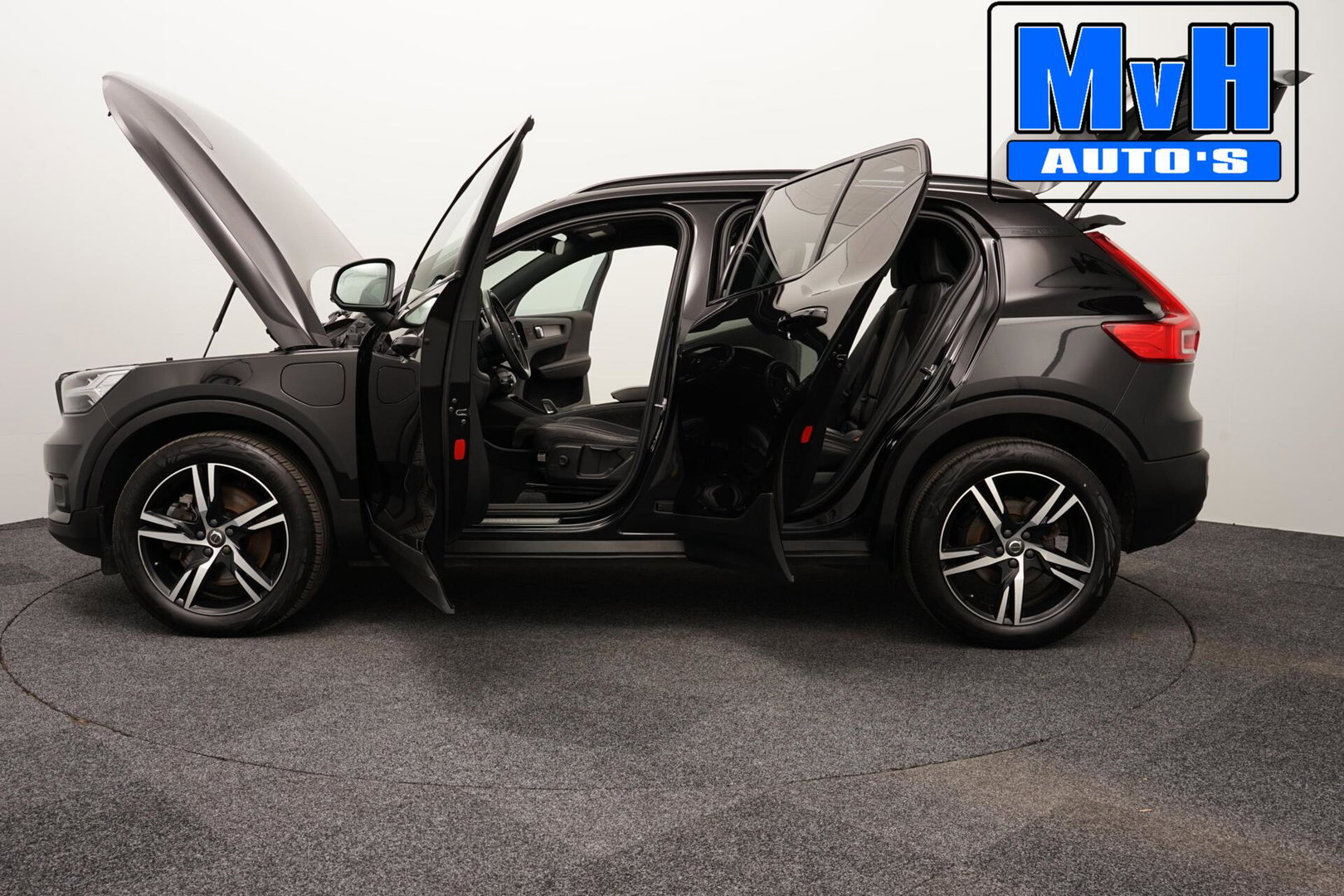 Volvo XC40 1.5 T5 PHEV R-Design|H/K|STUUR.STOELVW|CAM|SOH86%