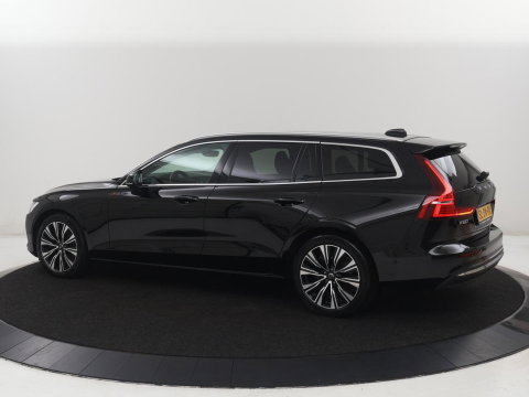 Volvo V60 2.0 T6 Plug-in hybrid AWD Core Bright | SOH 97.0% | Leder | Harman/Kardon | 360 camera | Stuur/stoel verwarming | Carplay | Climate control | Memory | Full LED |