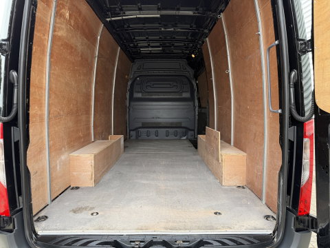 Mercedes-Benz Sprinter 315 1.9 CDI L3H2 RWD / vaste prijs rijklaar € 27.750 ex btw / euro 6 / bpm vrij / climate control / bijrijders bank / kan omgekeurd worden naar 3500 kg trekhaak !