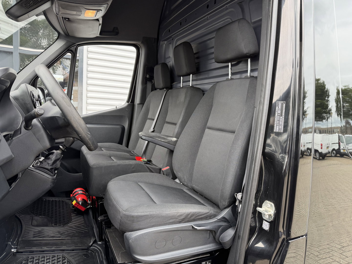 Mercedes-Benz Sprinter 315 1.9 CDI L3H2 RWD / vaste prijs rijklaar € 27.750 ex btw / euro 6 / bpm vrij / climate control / bijrijders bank / kan omgekeurd worden naar 3500 kg trekhaak !