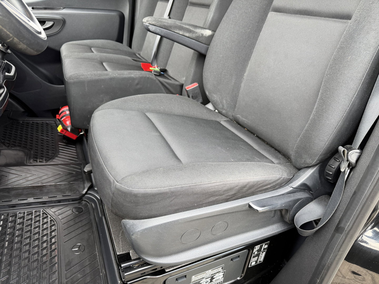 Mercedes-Benz Sprinter 315 1.9 CDI L3H2 RWD / vaste prijs rijklaar € 27.750 ex btw / euro 6 / bpm vrij / climate control / bijrijders bank / kan omgekeurd worden naar 3500 kg trekhaak !