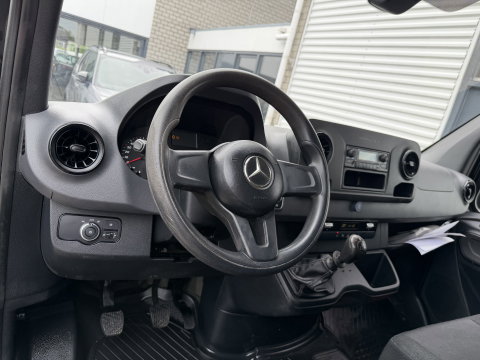 Mercedes-Benz Sprinter 315 1.9 CDI L3H2 RWD / vaste prijs rijklaar € 27.750 ex btw / euro 6 / bpm vrij / climate control / bijrijders bank / kan omgekeurd worden naar 3500 kg trekhaak !