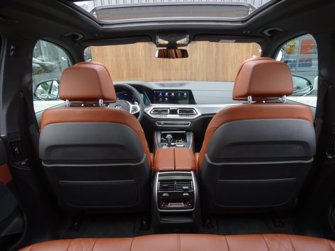 BMW X5 45e 394PK M-Sport Pro / Laser / pano / softclose / 360°