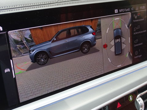 BMW X5 45e 394PK M-Sport Pro / Laser / pano / softclose / 360°