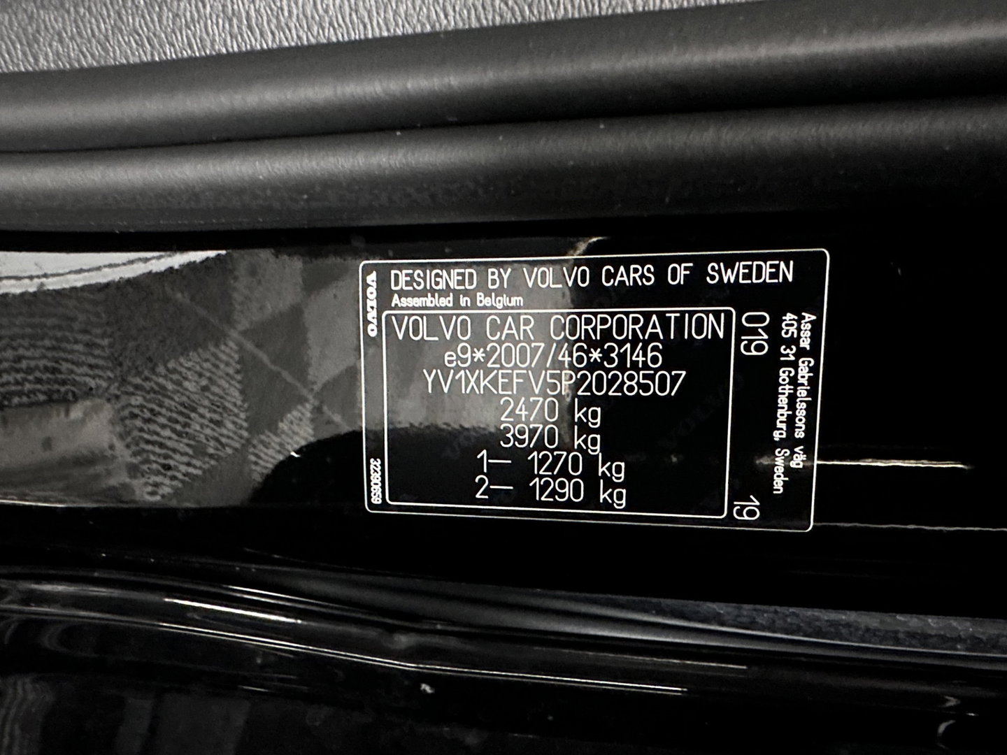 Volvo C40 Recharge Core 69 kWh [3-Fase-11kW] {SoH-93%} (INCL.BTW) Aut. *PANO | DIGI-COCKPIT | FULL-LED | CAMERA | NAVI-FULLMAP | ECC | PDC | HEATED-SPORTSEATS | PRIVACY-GLASS | 19''ALU*