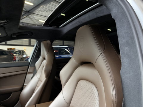 Porsche Panamera 2.9 V6 4 E-Hybrid 462PK / Softclose / Approved / PDLS+ / Nachtzicht