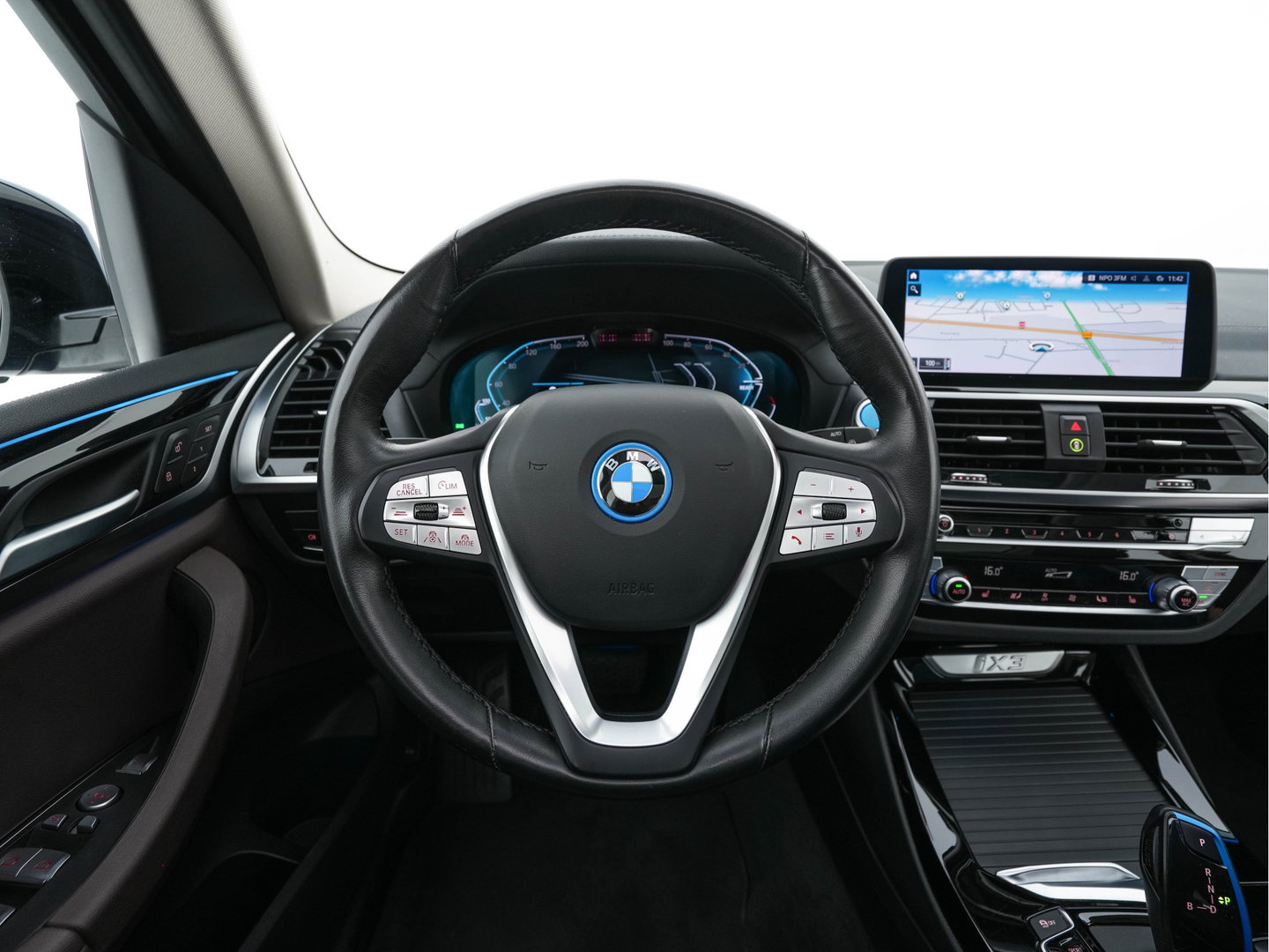 BMW iX3 Executive 80 kWh [3-Fase-11kW ] {SoH-98%} (INCL-BTW) Aut. *PANO | LEATHER | ADAPTIVE-CRUISE | FULL-LED | MEMORY-PACK | DIGI-COCKPIT | HEATED-COMFORTSEATS | KEYLESS | CAMERA | DAB+ | 19''ALU*
