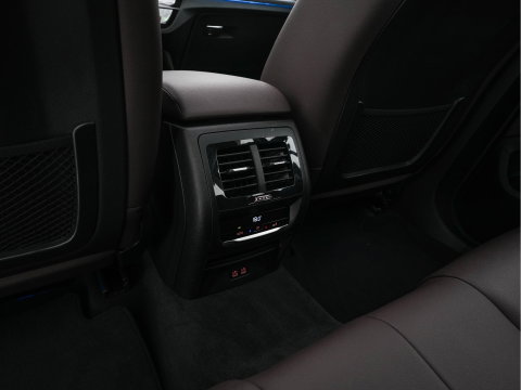 BMW iX3 Executive 80 kWh [3-Fase-11kW ] {SoH-98%} (INCL-BTW) Aut. *PANO | LEATHER | ADAPTIVE-CRUISE | FULL-LED | MEMORY-PACK | DIGI-COCKPIT | HEATED-COMFORTSEATS | KEYLESS | CAMERA | DAB+ | 19''ALU*