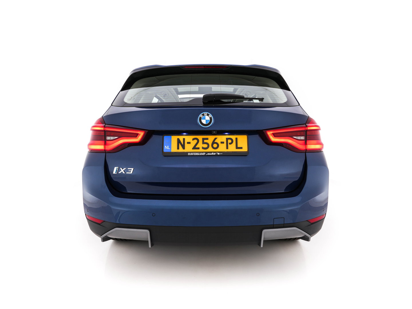 BMW iX3 Executive 80 kWh [3-Fase-11kW ] {SoH-98%} (INCL-BTW) Aut. *PANO | LEATHER | ADAPTIVE-CRUISE | FULL-LED | MEMORY-PACK | DIGI-COCKPIT | HEATED-COMFORTSEATS | KEYLESS | CAMERA | DAB+ | 19''ALU*