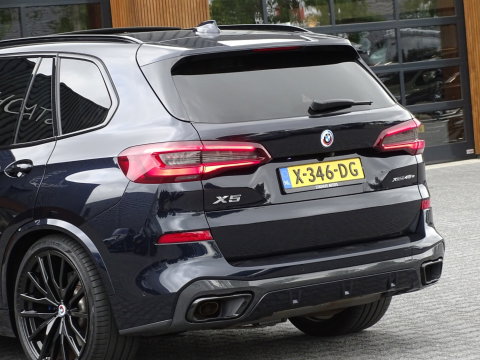 BMW X5 45e 394PK M-Sport / Laser / 2022 / BTW / Trekhaak / Pano