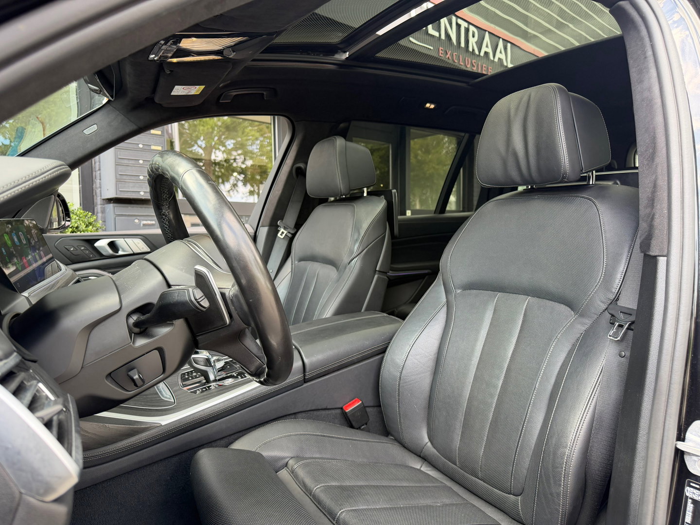 BMW X7 XDrive40i High Exe M-sport 7P|Pano|TV|Massage|Memory|Sky-Lounge|Soft-Close|Laser-Lights