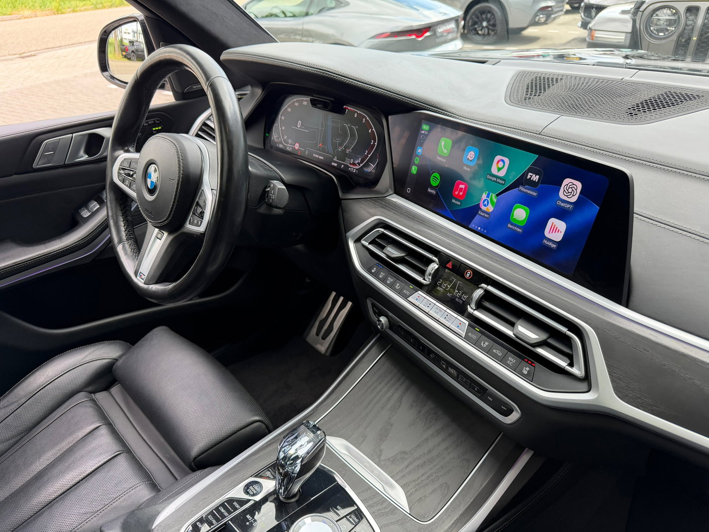 BMW X7 XDrive40i High Exe M-sport 7P|Pano|TV|Massage|Memory|Sky-Lounge|Soft-Close|Laser-Lights