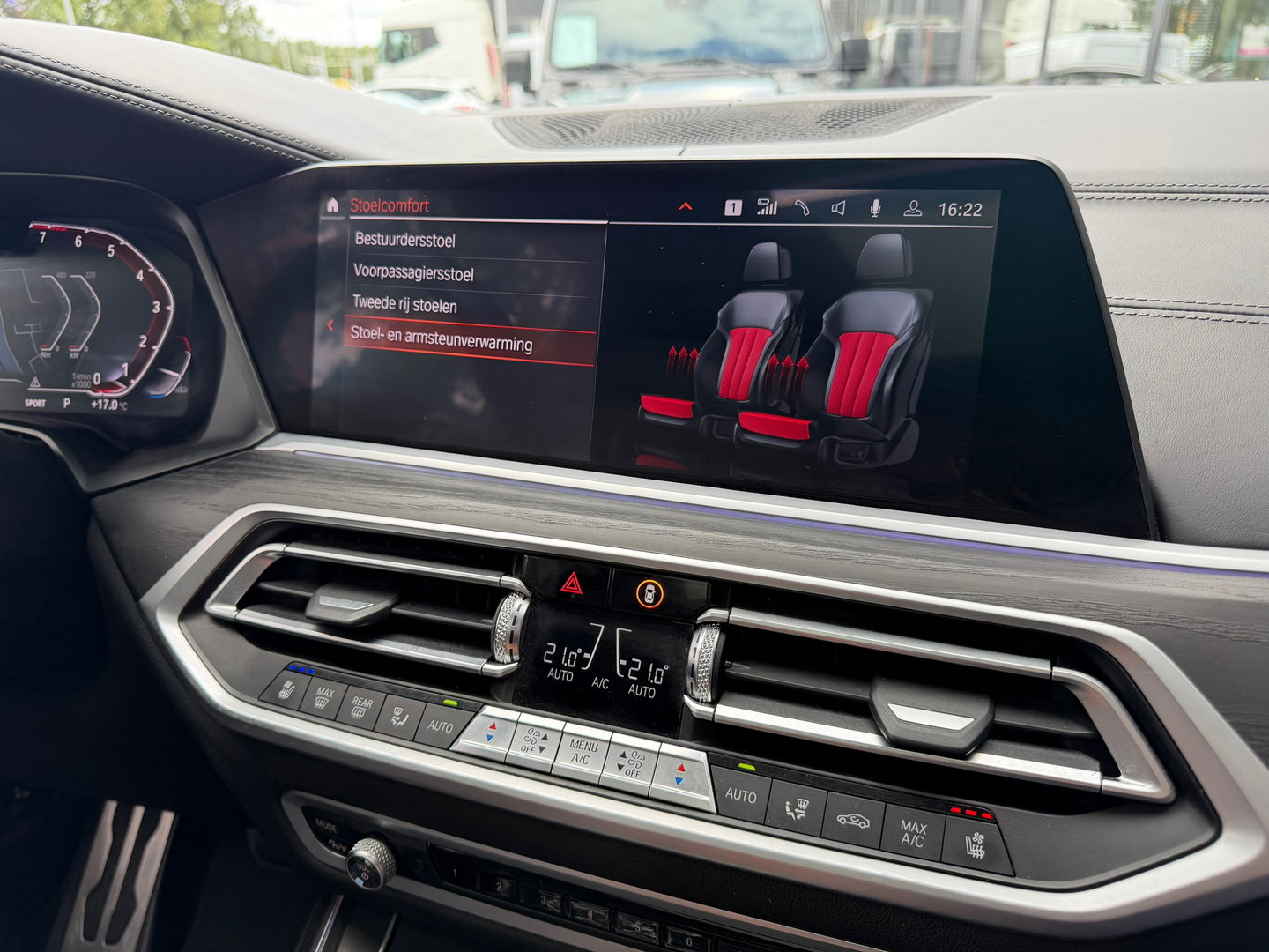 BMW X7 XDrive40i High Exe M-sport 7P|Pano|TV|Massage|Memory|Sky-Lounge|Soft-Close|Laser-Lights