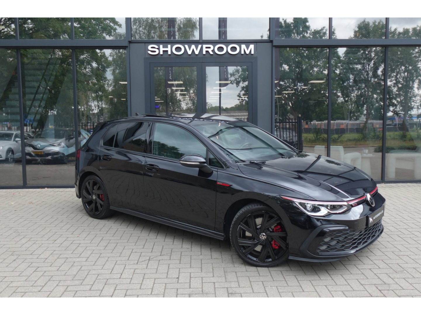 Volkswagen Golf 2.0 TSI GTI PANO CAM KEYLESS VOL