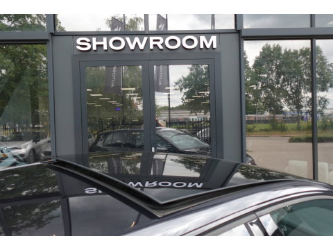 Volkswagen Golf 2.0 TSI GTI PANO CAM KEYLESS VOL