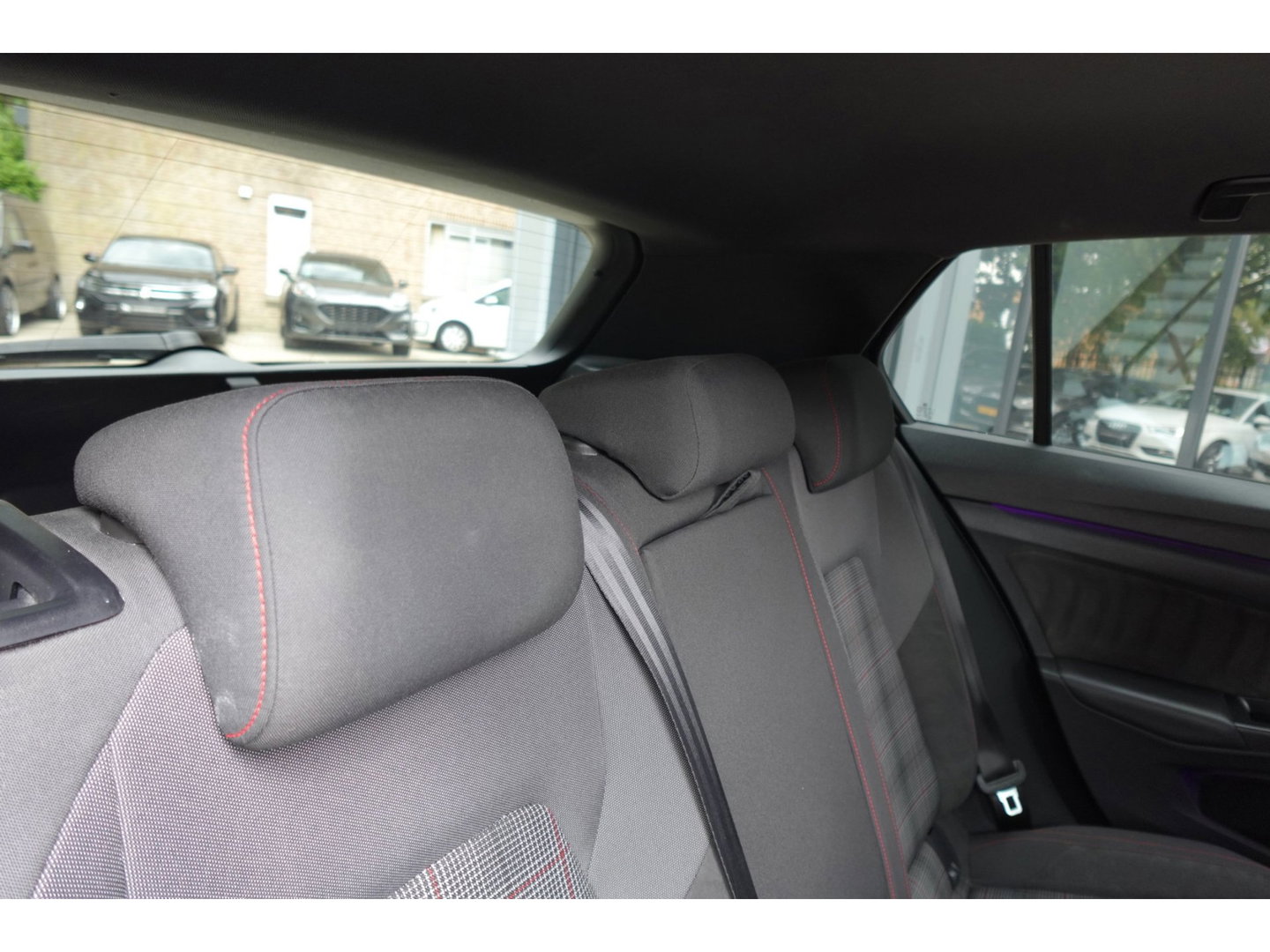 Volkswagen Golf 2.0 TSI GTI PANO CAM KEYLESS VOL