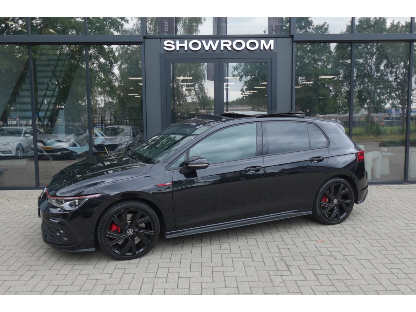 Volkswagen Golf 2.0 TSI GTI PANO CAM KEYLESS VOL