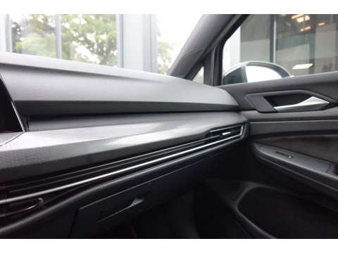 Volkswagen Golf 2.0 TSI GTI PANO CAM KEYLESS VOL