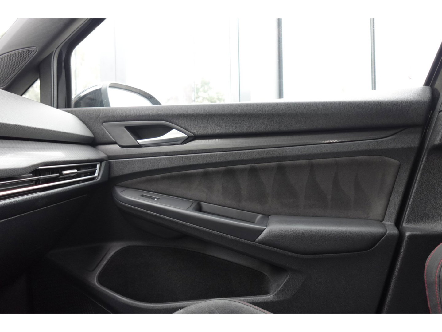 Volkswagen Golf 2.0 TSI GTI PANO CAM KEYLESS VOL