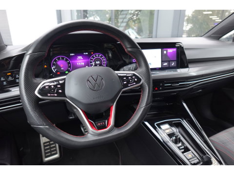 Volkswagen Golf 2.0 TSI GTI PANO CAM KEYLESS VOL