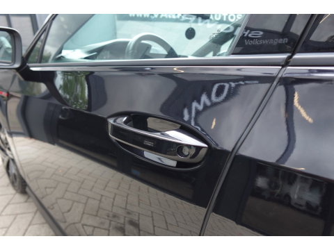 Volkswagen Golf 2.0 TSI GTI PANO CAM KEYLESS VOL