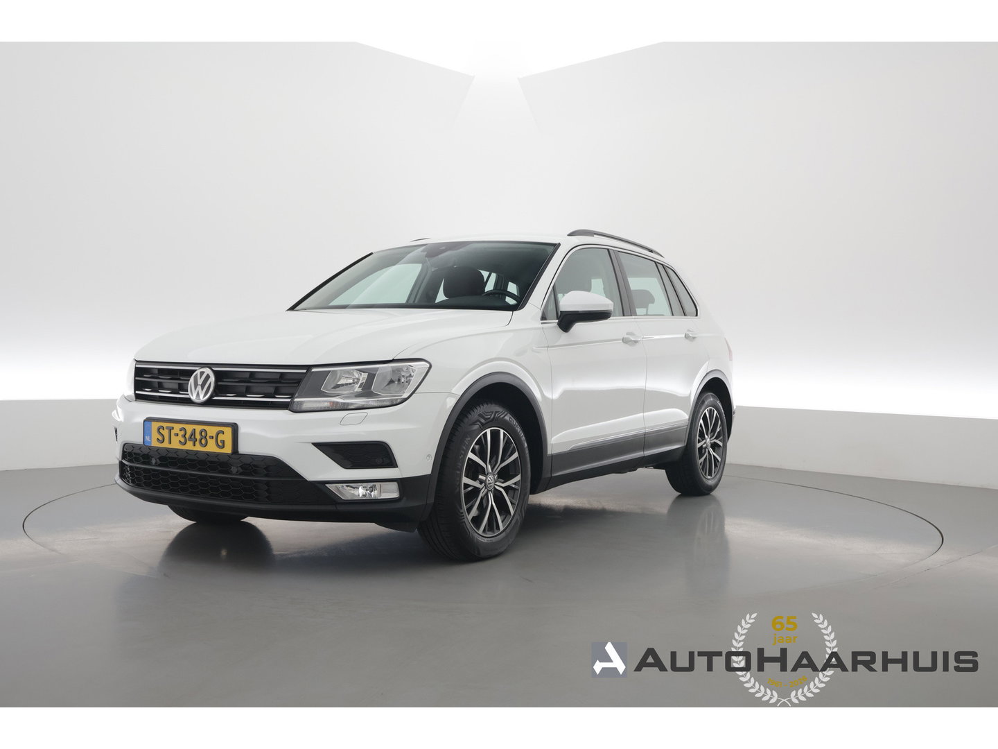 Volkswagen Tiguan 1.4 TSI Comfortline | Cruise Contr. | Trekhaak | All Season | Camera | Navi | Stoelverw. | PDC V+A