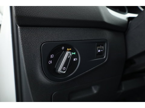 Volkswagen Tiguan 1.4 TSI Comfortline | Cruise Contr. | Trekhaak | All Season | Camera | Navi | Stoelverw. | PDC V+A