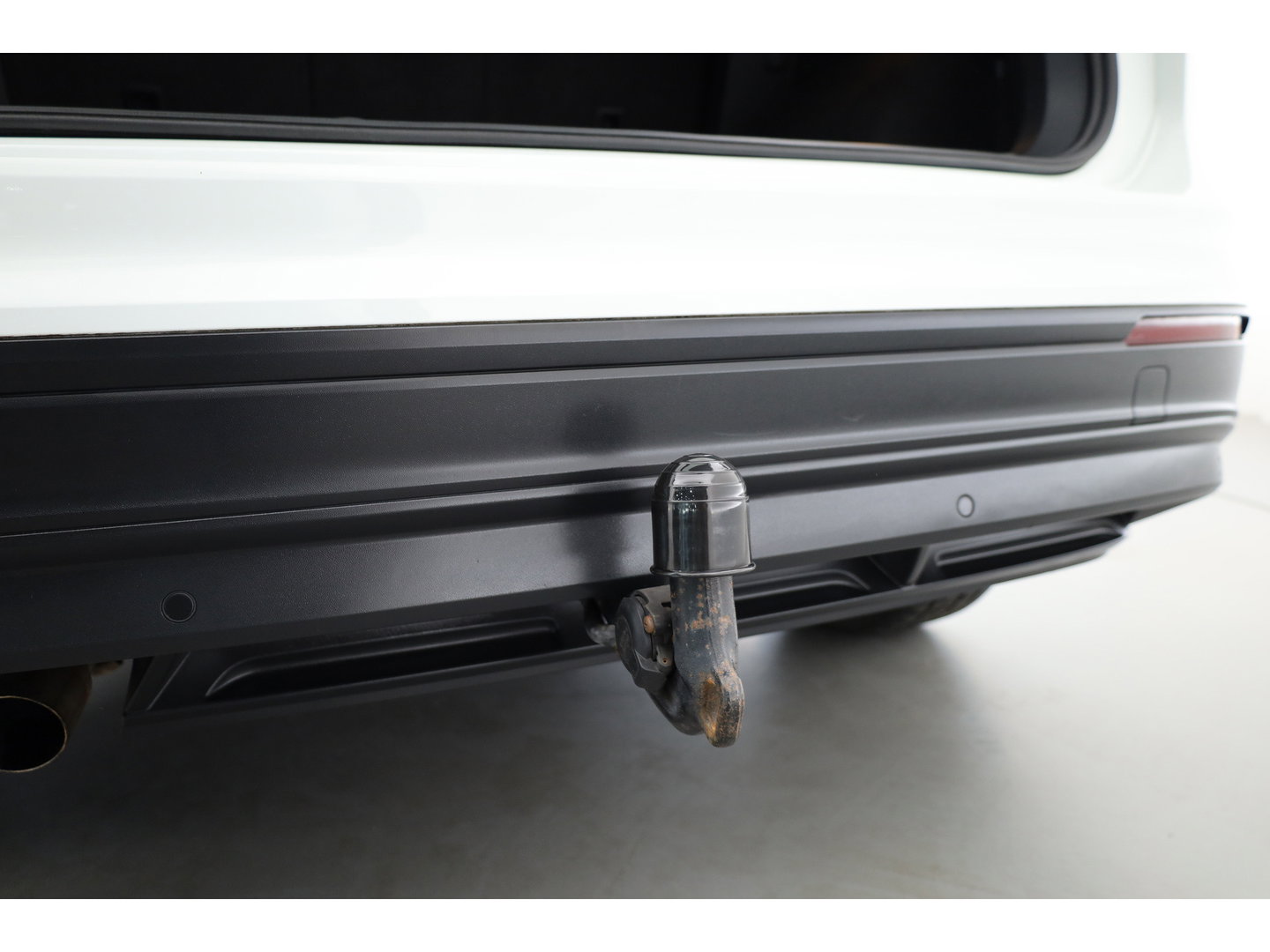 Volkswagen Tiguan 1.4 TSI Comfortline | Cruise Contr. | Trekhaak | All Season | Camera | Navi | Stoelverw. | PDC V+A