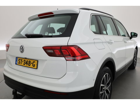 Volkswagen Tiguan 1.4 TSI Comfortline | Cruise Contr. | Trekhaak | All Season | Camera | Navi | Stoelverw. | PDC V+A