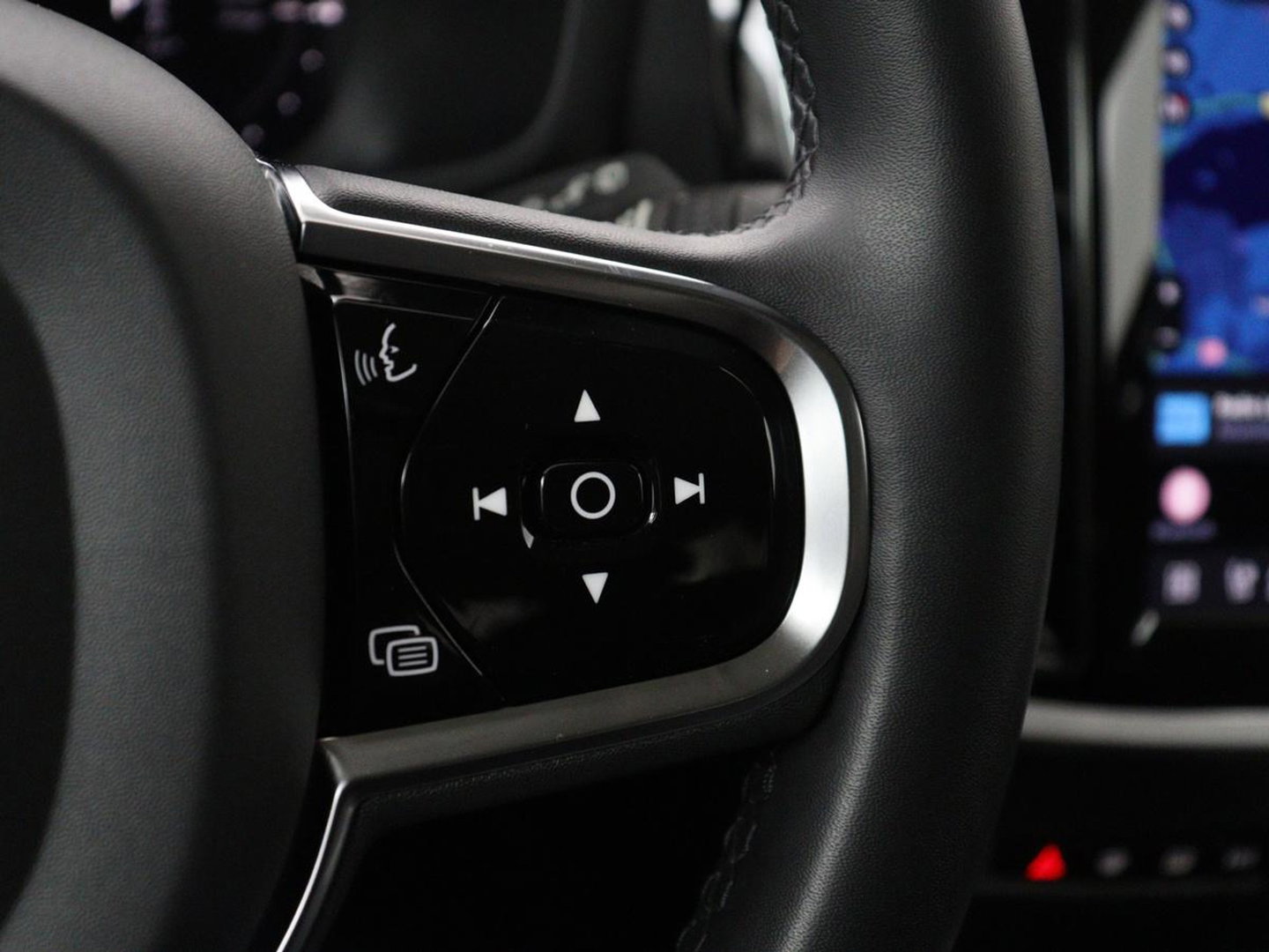 Volvo V60 2.0 T6 Plug-in hybrid AWD Core Bright | SOH 97.0% | Leder | Harman/Kardon | 360 camera | Stuur/stoel verwarming | Carplay | Climate control | Memory | Full LED |