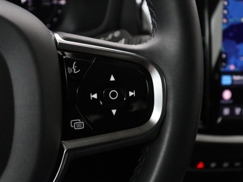Volvo V60 2.0 T6 Plug-in hybrid AWD Core Bright | SOH 97.0% | Leder | Harman/Kardon | 360 camera | Stuur/stoel verwarming | Carplay | Climate control | Memory | Full LED |
