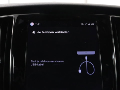 Volvo V60 2.0 T6 Plug-in hybrid AWD Core Bright | SOH 97.0% | Leder | Harman/Kardon | 360 camera | Stuur/stoel verwarming | Carplay | Climate control | Memory | Full LED |