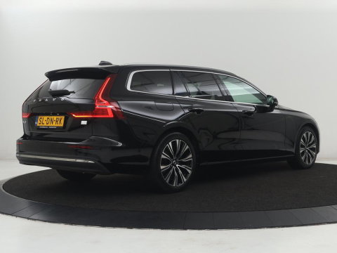 Volvo V60 2.0 T6 Plug-in hybrid AWD Core Bright | SOH 97.0% | Leder | Harman/Kardon | 360 camera | Stuur/stoel verwarming | Carplay | Climate control | Memory | Full LED |