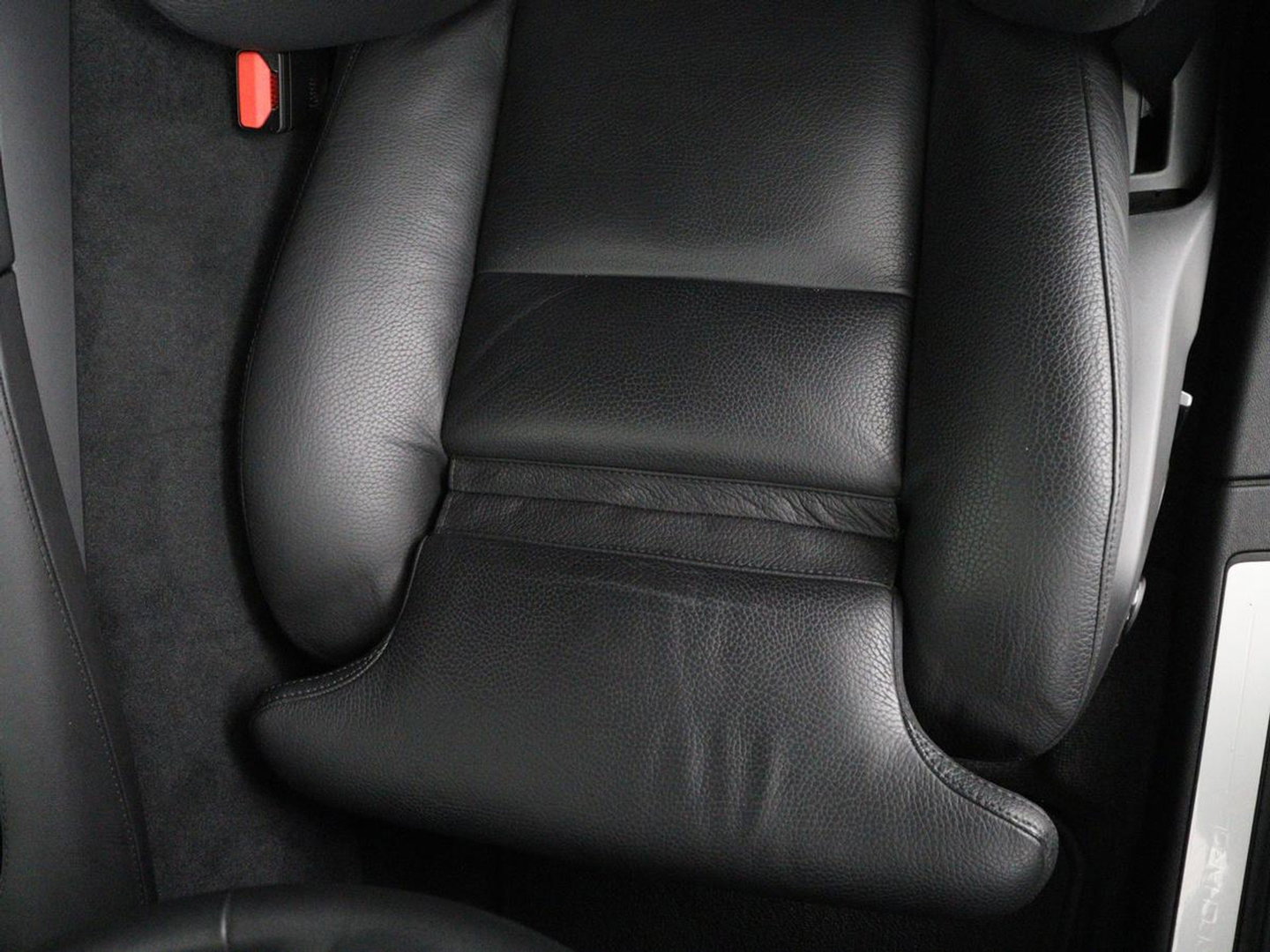 Volvo V60 2.0 T6 Plug-in hybrid AWD Core Bright | SOH 97.0% | Leder | Harman/Kardon | 360 camera | Stuur/stoel verwarming | Carplay | Climate control | Memory | Full LED |