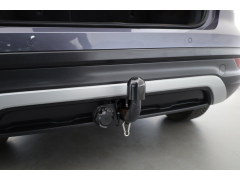 Volkswagen T-Cross 1.0 TSI Life | Adapt. Cruise | Trekhaak | PDC V+A | All Season | Navi | Apple CarPlay & Android Auto