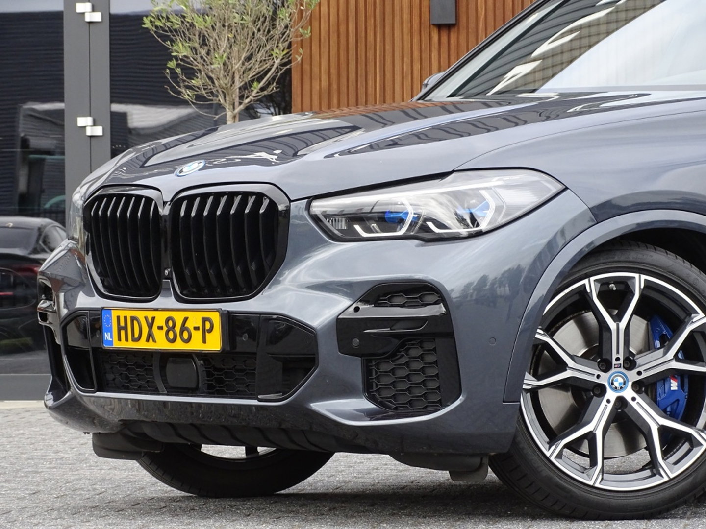BMW X5 45e 394PK M-Sport Pro / Laser / pano / softclose / 360°