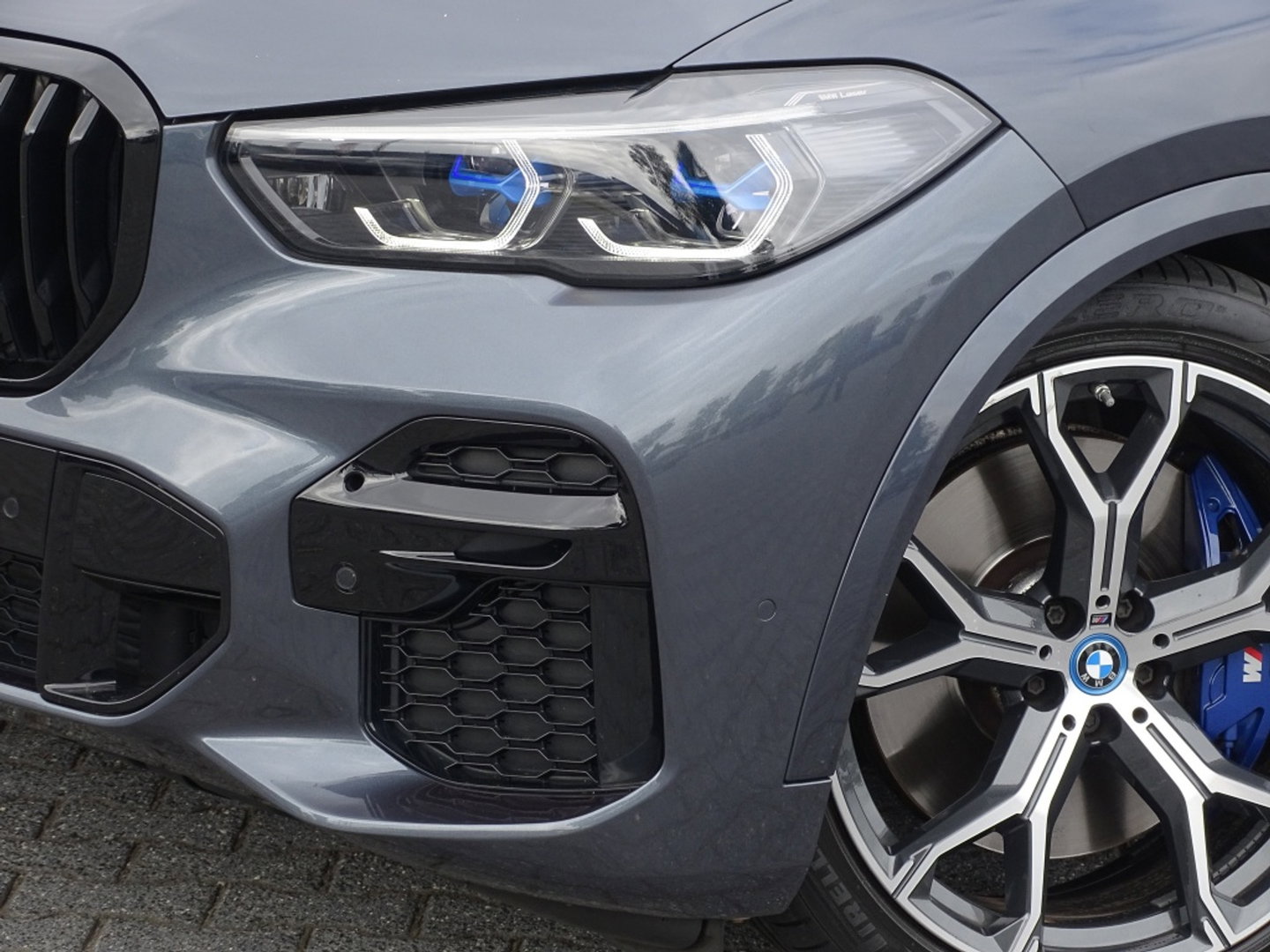 BMW X5 45e 394PK M-Sport Pro / Laser / pano / softclose / 360°