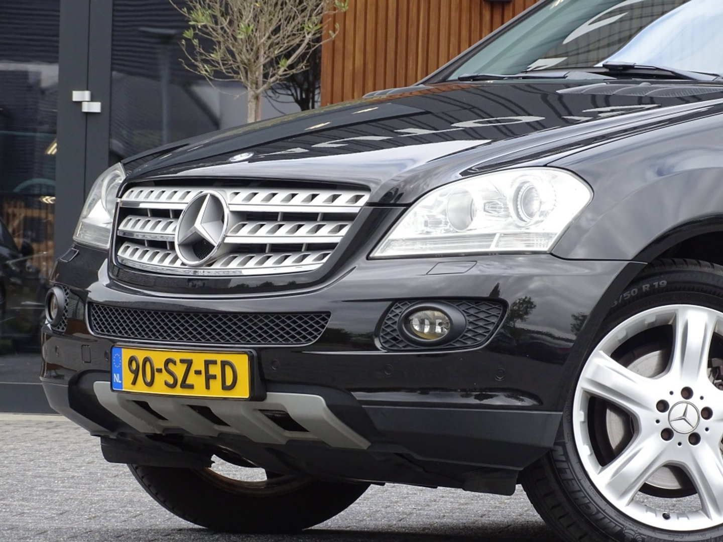 Mercedes-Benz M-Klasse 350 272PK V6 / Youngtimer / Xenon / Alcanatara / 2006